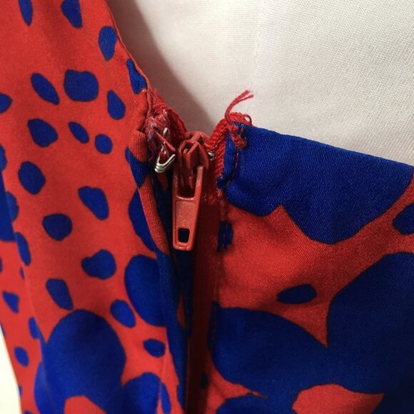 Modcloth Women's Red Dress with Blue Flowers Size Small Timeless Magnetism - Picture 11 of 16